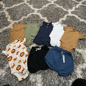 Old Navy Boys 6-12 months bundle